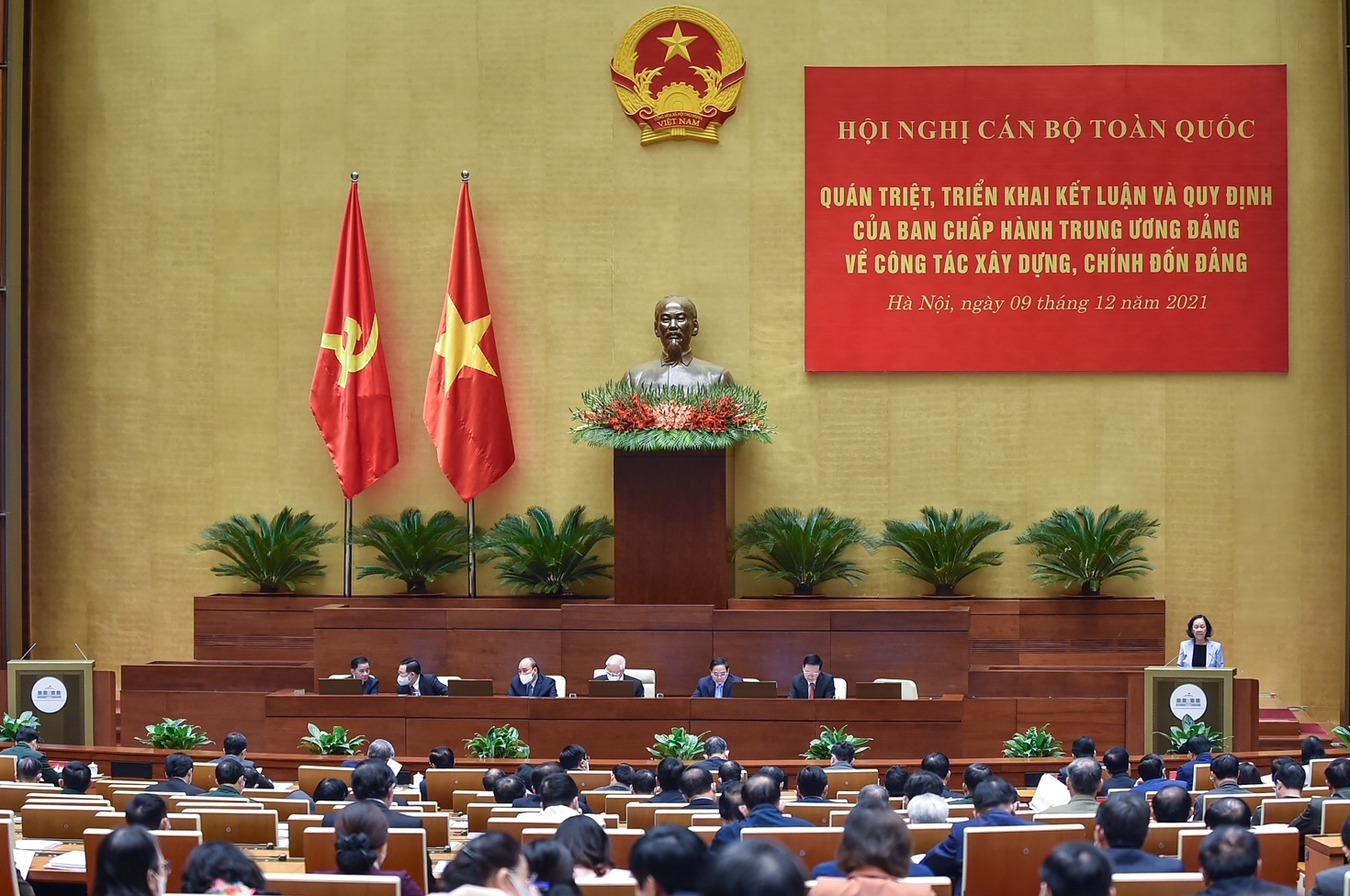 Siết chặt kỷ luật, kỷ cương trong các tổ chức Đảng