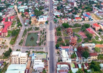 Thu hồi giấy chứng nhận quyền sử dụng đất cấp bà Lê Thị Hằng là đúng