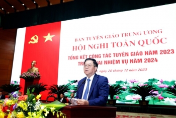 Phát huy vai trò của ngành Tuyên giáo trong công tác xây dựng Đảng