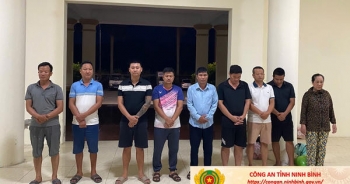 Triệt phá đường dây cá độ bóng đá giao dịch hơn 200 tỷ đồng, khởi tố 10 bị can