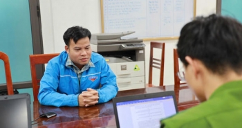 Khởi tố giáo viên “tự chế” công văn của UBND tỉnh